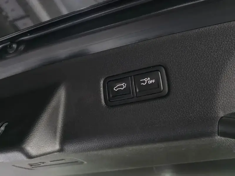 2021 Kia Carnival с пробегом 76 813 км
