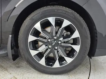 2022 Kia Carnival с пробегом 78 944 км