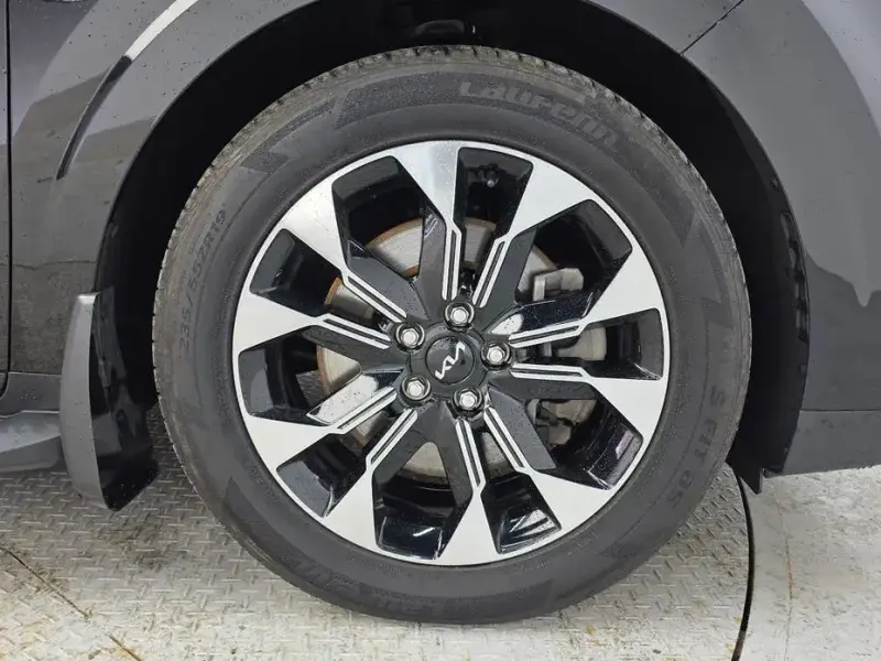 2022 Kia Carnival с пробегом 78 944 км