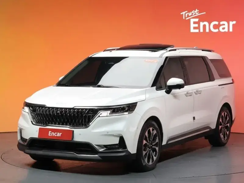 2022 Kia Carnival с пробегом 43 509 км