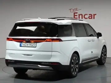 2022 Kia Carnival с пробегом 43 509 км