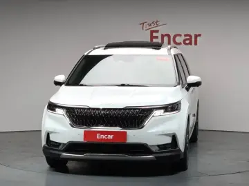 2022 Kia Carnival с пробегом 43 509 км
