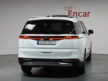 2022 Kia Carnival с пробегом 43 509 км
