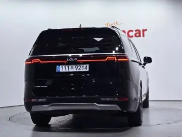 2022 Kia Carnival с пробегом 54 799 км