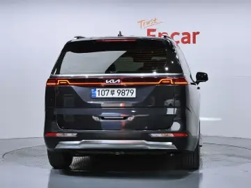 2023 Kia Carnival с пробегом 29 967 км