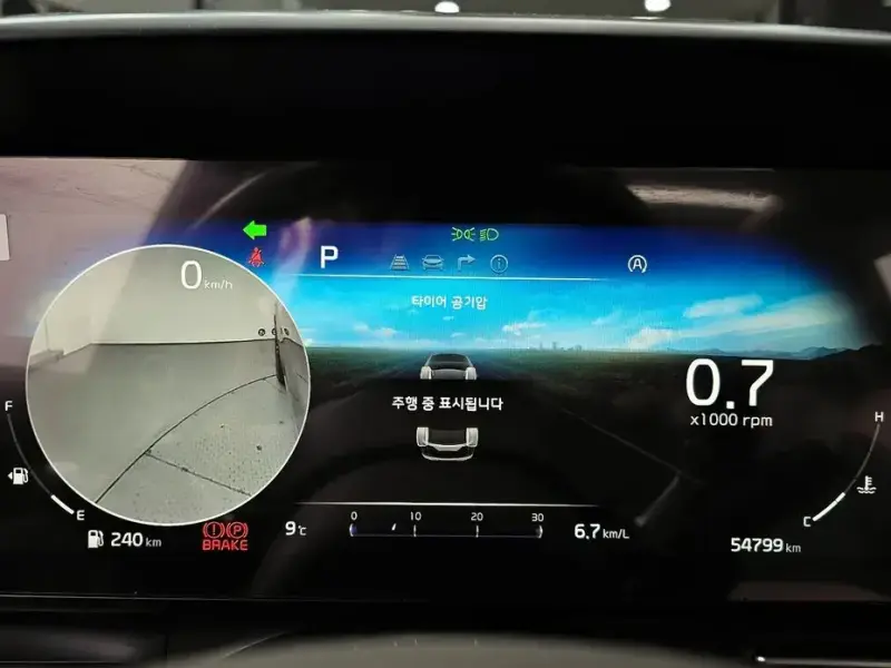 2022 Kia Carnival с пробегом 54 799 км