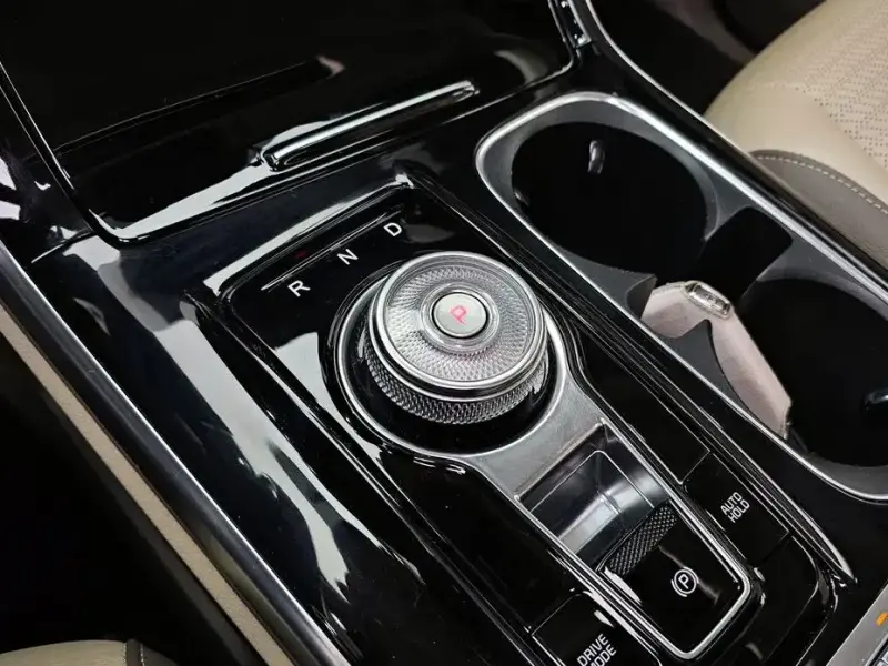 2022 Kia Carnival с пробегом 54 799 км