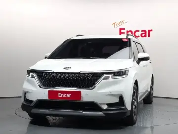 2021 Kia Carnival с пробегом 76 550 км