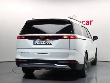 2021 Kia Carnival с пробегом 76 550 км