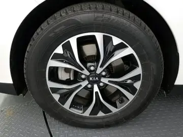 2021 Kia Carnival с пробегом 76 550 км
