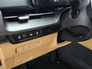2023 Kia Carnival с пробегом 29 967 км