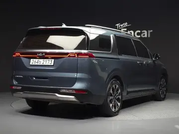 2021 Kia Carnival с пробегом 83 443 км
