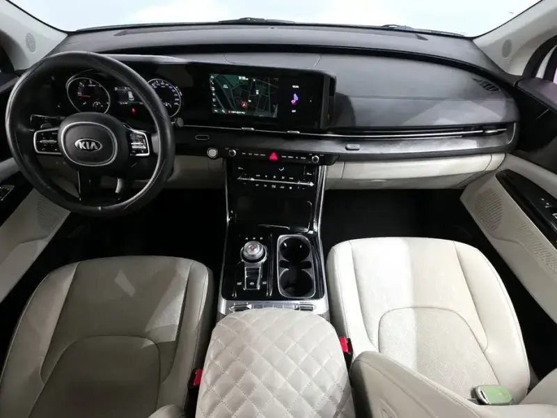 2021 Kia Carnival с пробегом 76 550 км