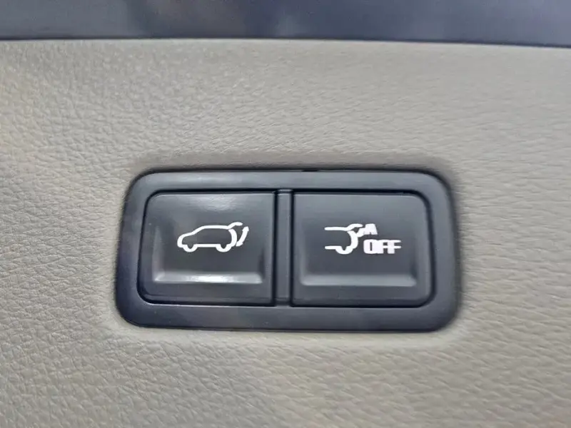 2022 Kia Carnival с пробегом 54 799 км