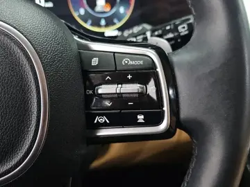 2023 Kia Carnival с пробегом 29 967 км