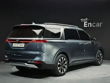 2021 Kia Carnival с пробегом 71 366 км