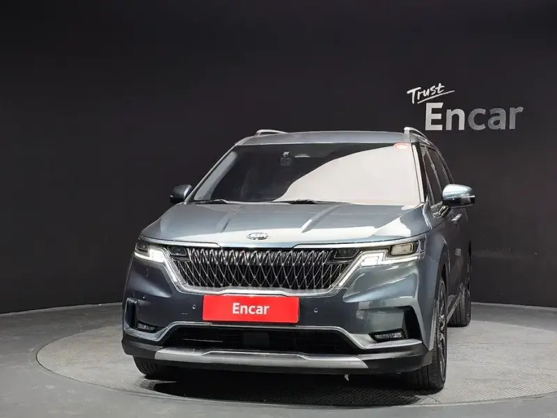 2021 Kia Carnival с пробегом 71 366 км