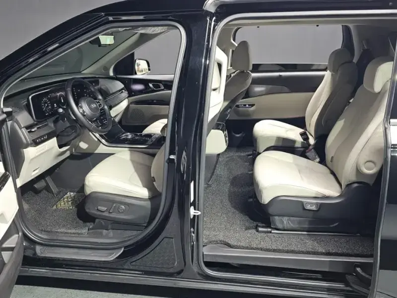 2021 Kia Carnival с пробегом 92 001 км