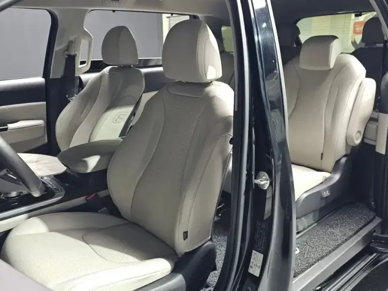 2021 Kia Carnival с пробегом 92 001 км