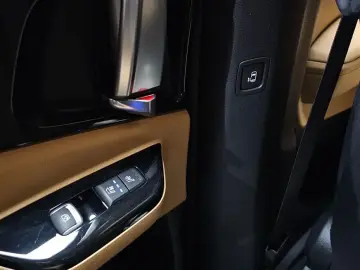 2021 Kia Carnival с пробегом 71 366 км