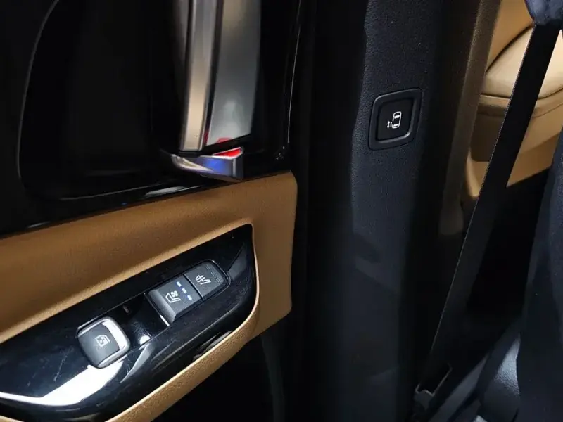 2021 Kia Carnival с пробегом 71 366 км