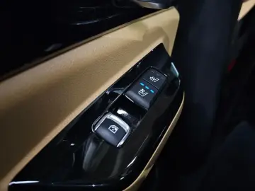 2021 Kia Carnival с пробегом 38 488 км