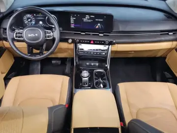 2023 Kia Carnival с пробегом 66 824 км