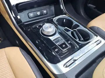 2023 Kia Carnival с пробегом 66 824 км