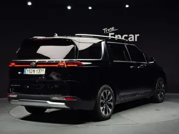 2021 Kia Carnival с пробегом 68 101 км