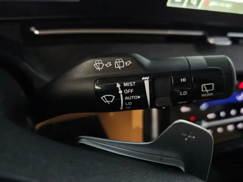 2023 Kia Carnival с пробегом 66 824 км