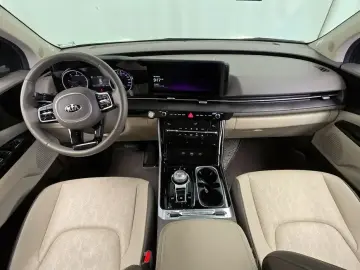 2021 Kia Carnival с пробегом 30 453 км