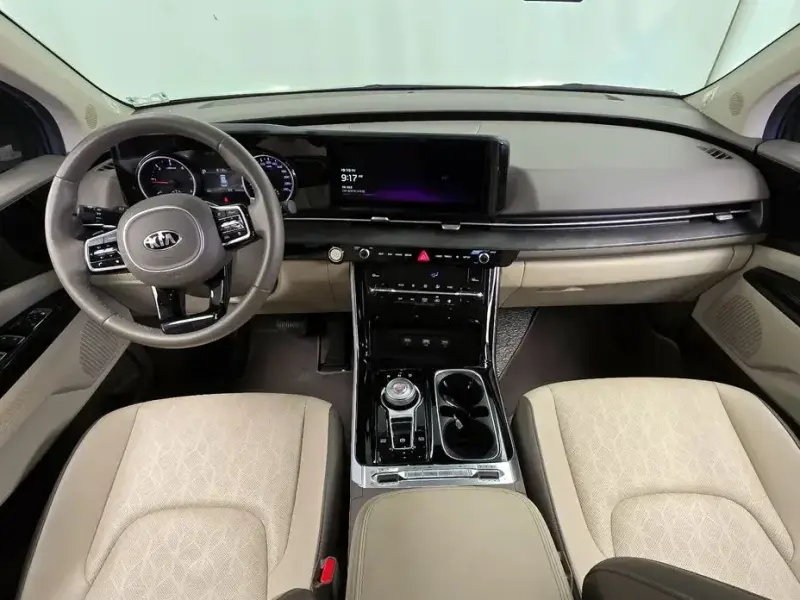 2021 Kia Carnival с пробегом 30 453 км