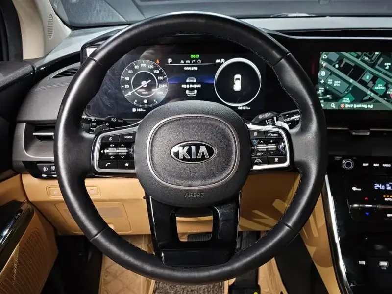 2021 Kia Carnival с пробегом 68 101 км