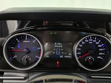 2021 Kia Carnival с пробегом 30 453 км