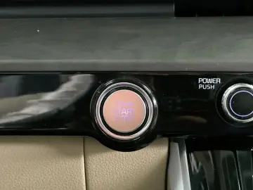 2021 Kia Carnival с пробегом 30 453 км