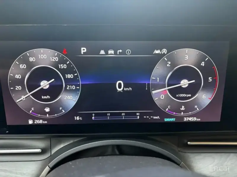 2023 Kia Carnival с пробегом 37 459 км