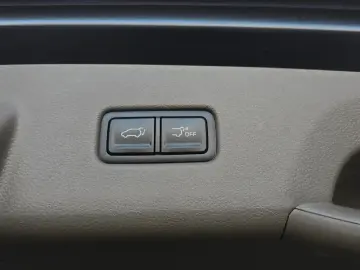 2021 Kia Carnival с пробегом 30 453 км