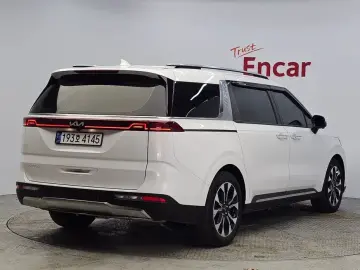 2022 Kia Carnival с пробегом 36 144 км