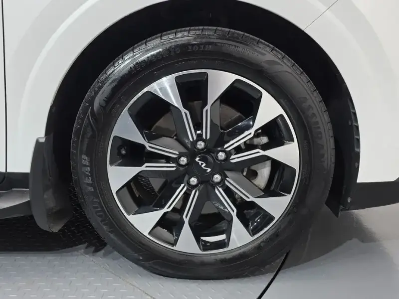 2022 Kia Carnival с пробегом 72 755 км