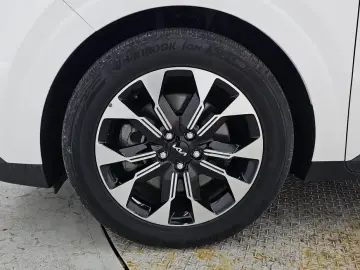 2022 Kia Carnival с пробегом 36 144 км
