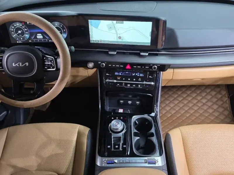 2022 Kia Carnival с пробегом 72 755 км