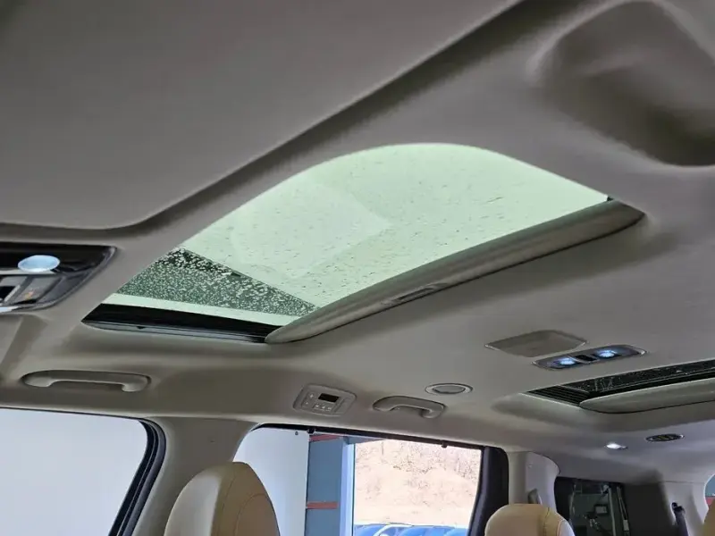 2022 Kia Carnival с пробегом 36 144 км
