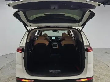 2022 Kia Carnival с пробегом 36 144 км