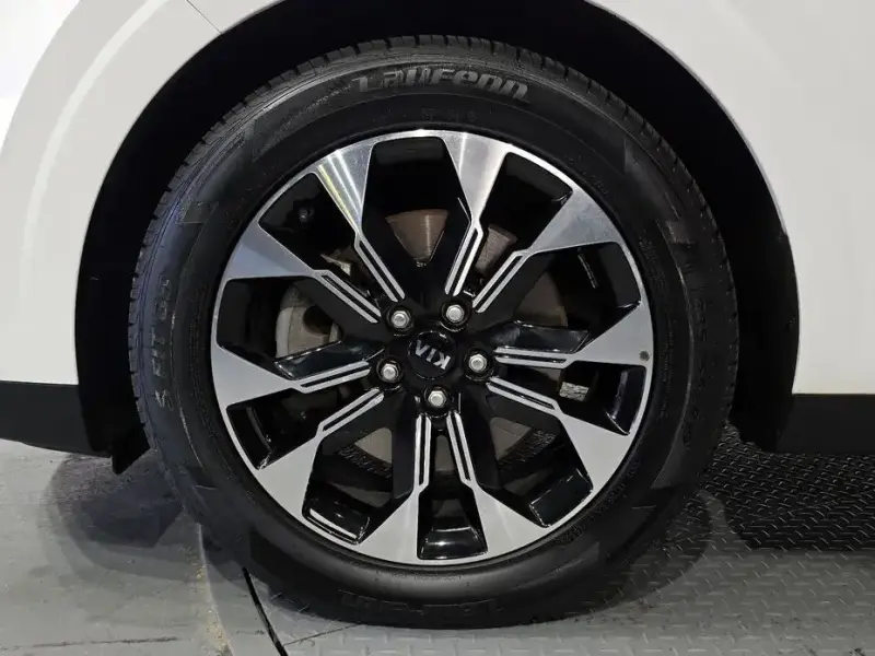 2021 Kia Carnival с пробегом 77 451 км