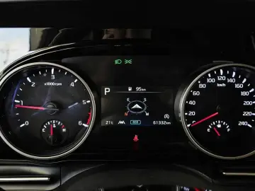 2022 Kia Carnival с пробегом 61 332 км