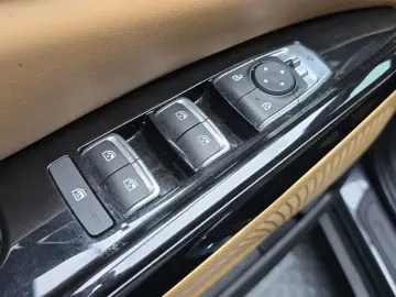 2022 Kia Carnival с пробегом 153 605 км