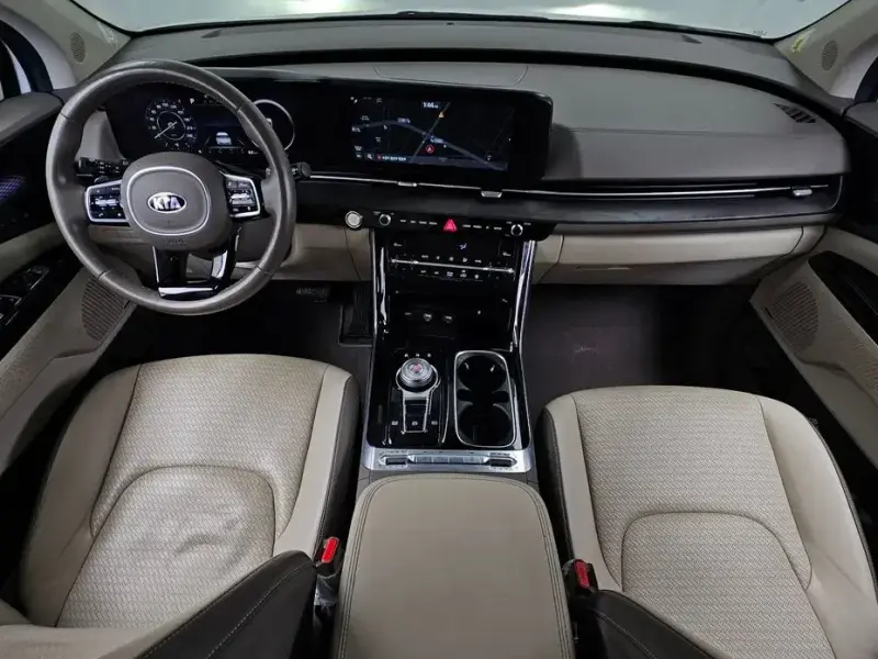 2021 Kia Carnival с пробегом 172 675 км