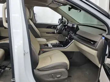 2021 Kia Carnival с пробегом 172 675 км