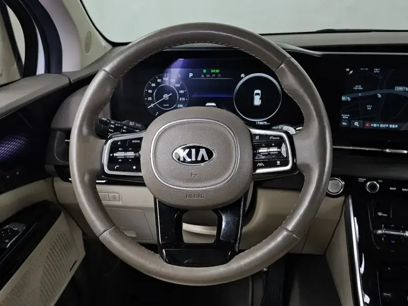 2021 Kia Carnival с пробегом 172 675 км
