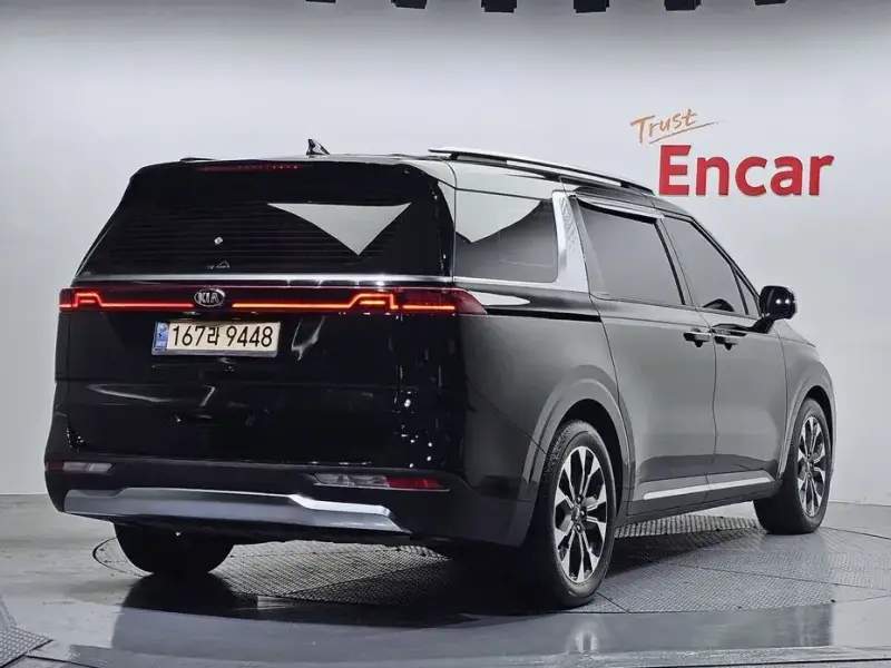 2021 Kia Carnival с пробегом 152 498 км